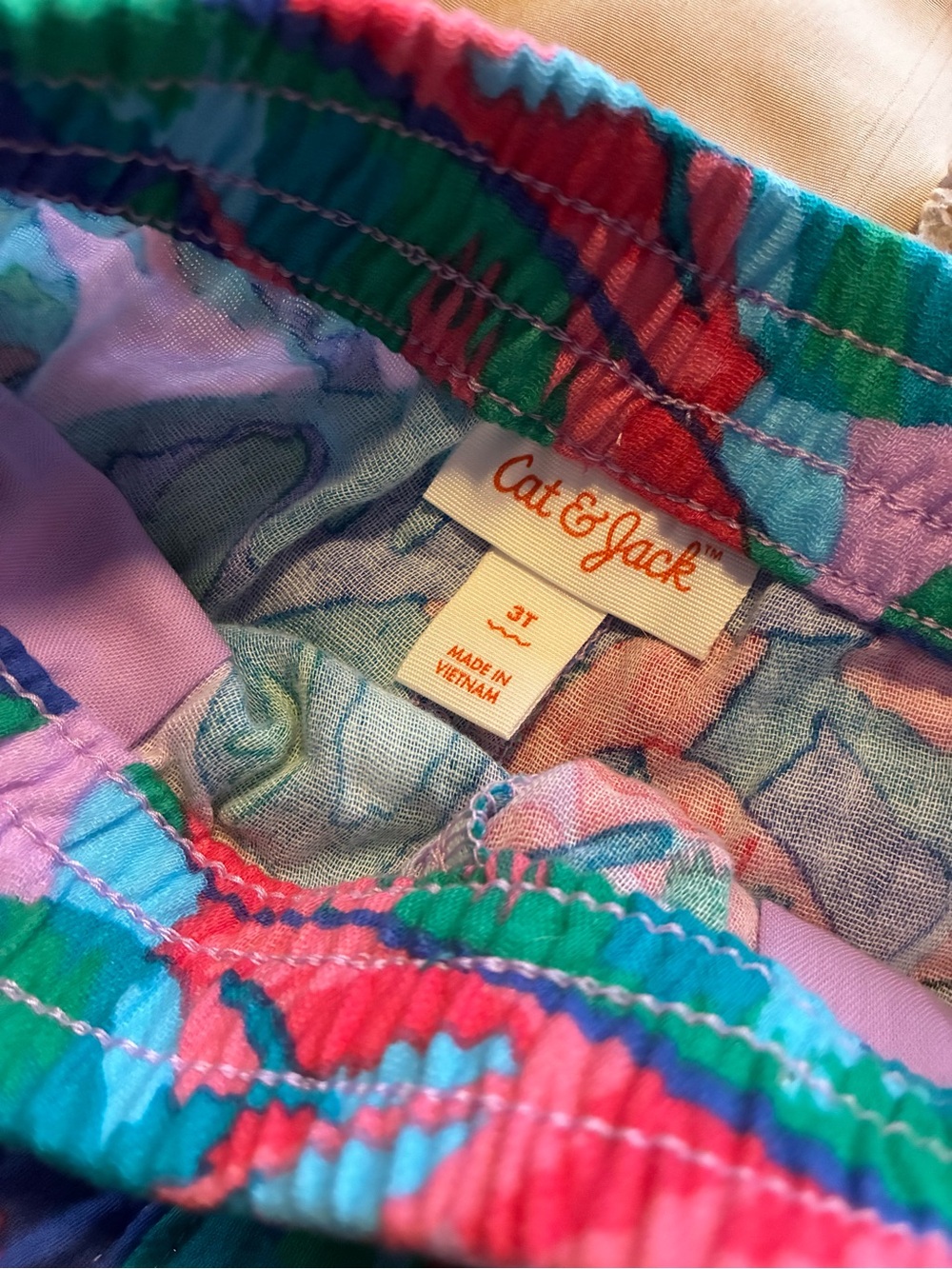 Cat & Jack Multicolor Abstract Ruffle Hem Shorts - Picture 2 of 3